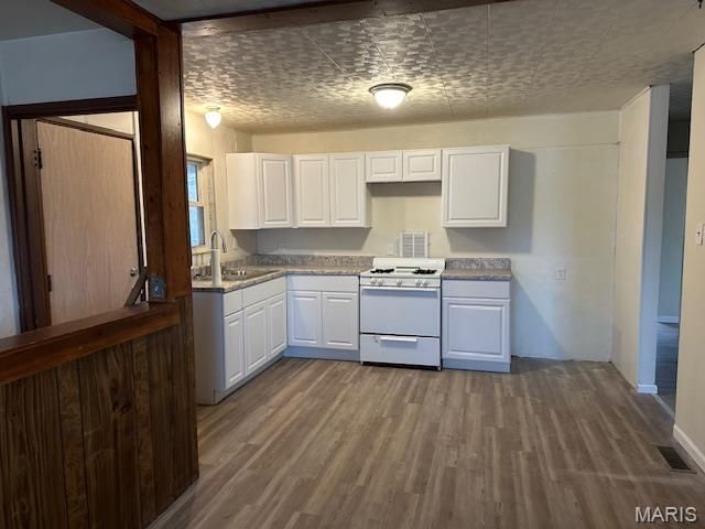 2340 Johnstown Drive, Florissant, MO 63033