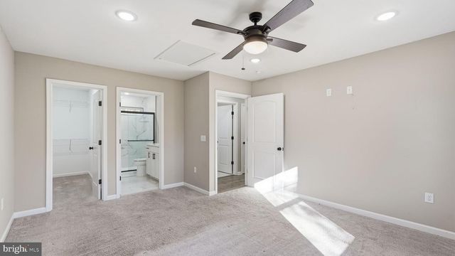 8012 FLIPPO DR, Fredericksburg, VA 22408