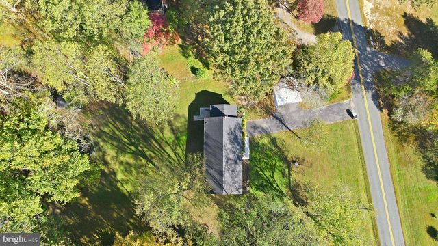 8012 FLIPPO DR, Fredericksburg, VA 22408