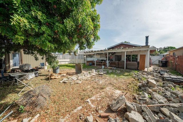 3214 Winlow St, San Diego, CA 92105