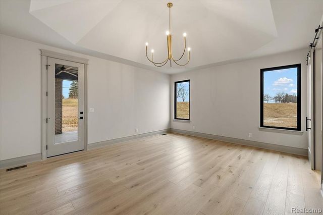 67736 Overlook Trail, Washington, MI 48095