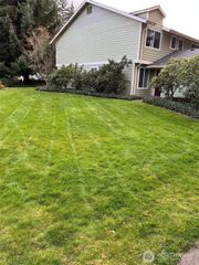 3945 NW Fairway Lane #1-J, Bremerton, WA 98312