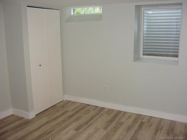 23909 Talbot Street, St Clair Shores, MI 48082