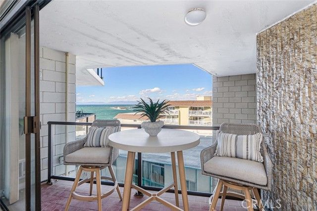 531 Esplanade 303, Redondo Beach, CA 90277