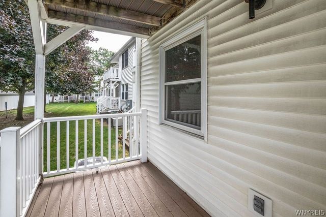 4755 Chestnut Ridge Road 9, Amherst, NY 14228