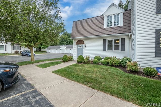 4755 Chestnut Ridge Road 9, Amherst, NY 14228