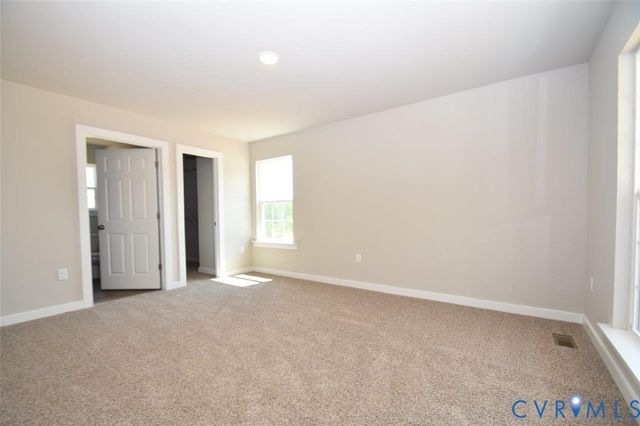 14098 Shannon Hill Rd, Louisa, VA 23093