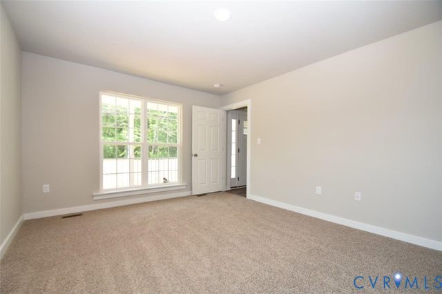 14098 Shannon Hill Rd, Louisa, VA 23093