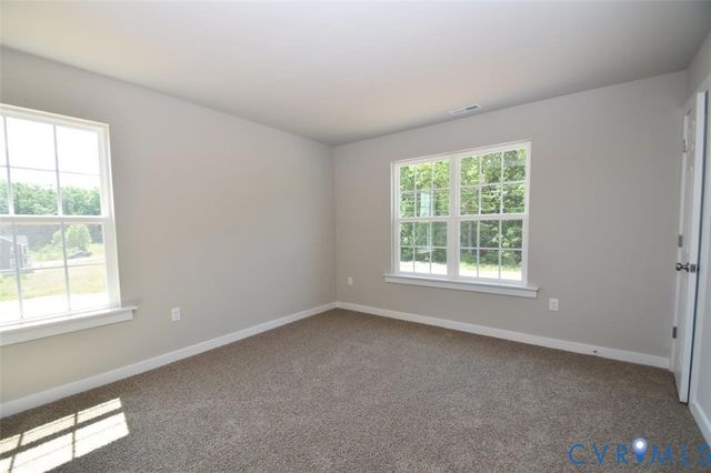 14098 Shannon Hill Rd, Louisa, VA 23093
