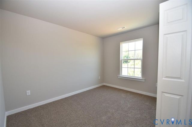 14098 Shannon Hill Rd, Louisa, VA 23093
