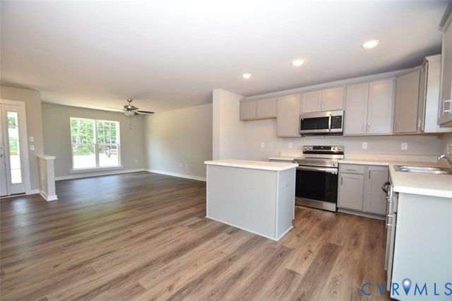 14098 Shannon Hill Rd, Louisa, VA 23093