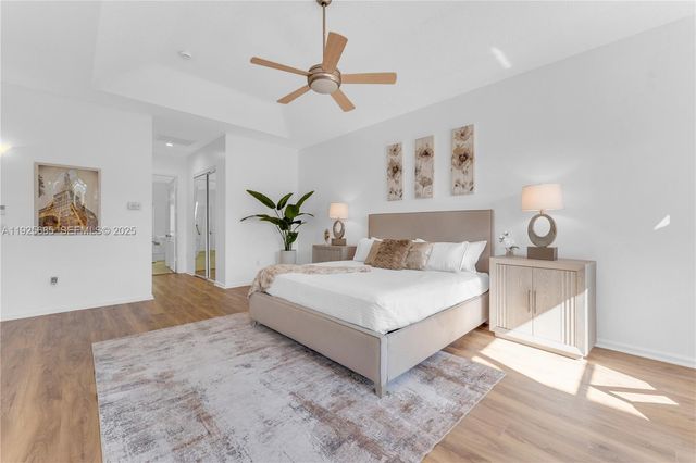 13890 SW 41st St, Davie, FL 33330