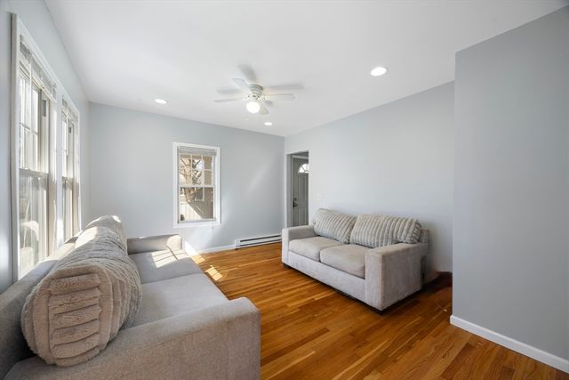 25-27 Santa Barbara St, Springfield, MA 01104