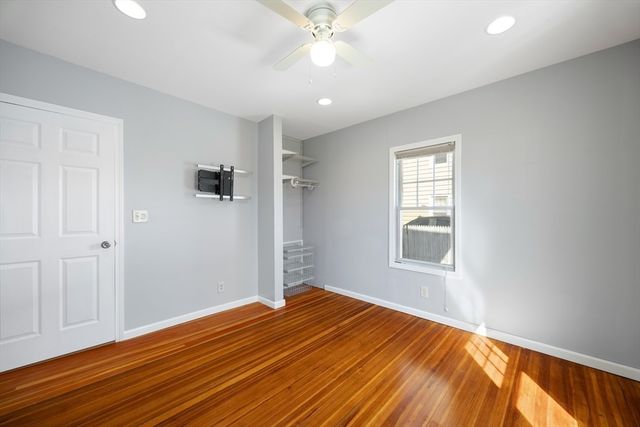 25-27 Santa Barbara St, Springfield, MA 01104