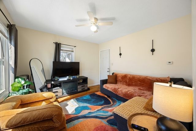 25-27 Santa Barbara St, Springfield, MA 01104