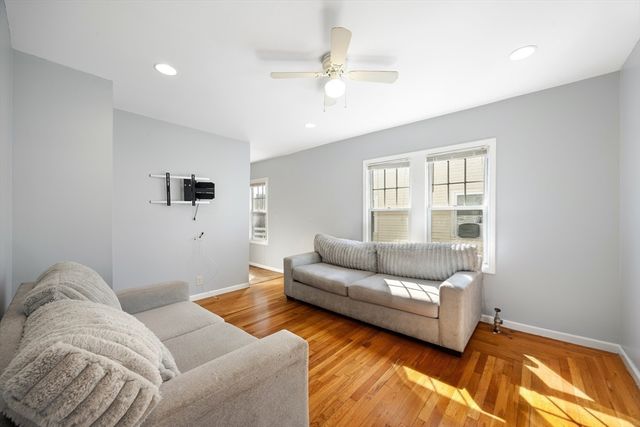 25-27 Santa Barbara St, Springfield, MA 01104
