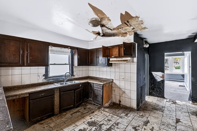 1743 N Natchez Avenue, Chicago, IL 60707