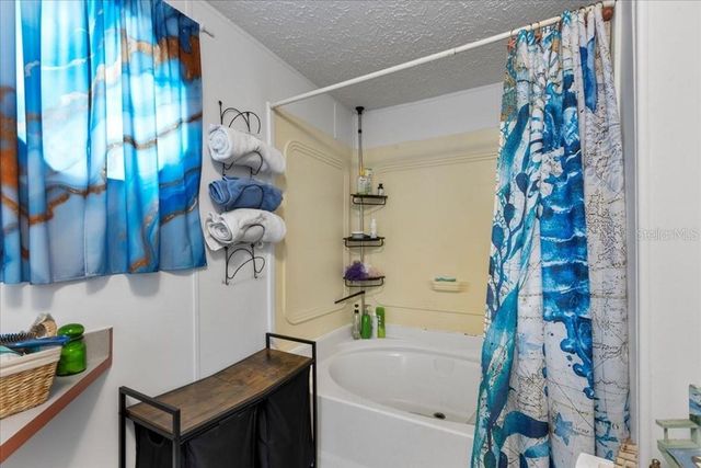 901 NE 11TH AVENUE, Trenton, FL 32693