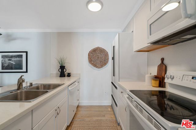 4900 Overland Avenue 243, Culver City, CA 90230