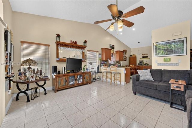 4025 SW 152nd Avenue, Miramar, FL 33027