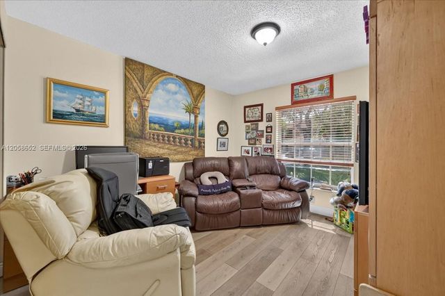 4025 SW 152nd Avenue, Miramar, FL 33027