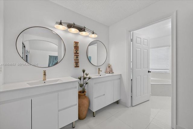 4025 SW 152nd Avenue, Miramar, FL 33027