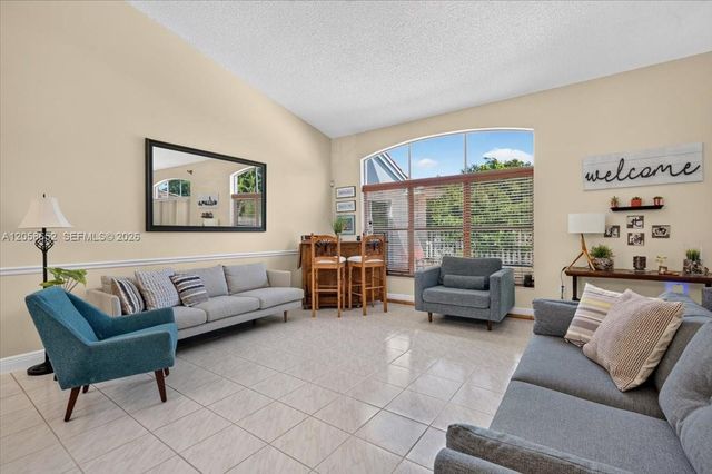 4025 SW 152nd Avenue, Miramar, FL 33027