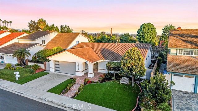 23002 Cecelia, Mission Viejo, CA 92691
