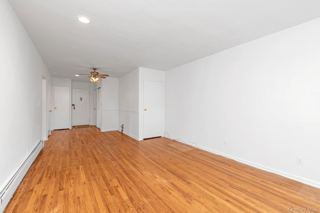 1197 E broadway K24, Hewlett, NY 11557 — photo 3