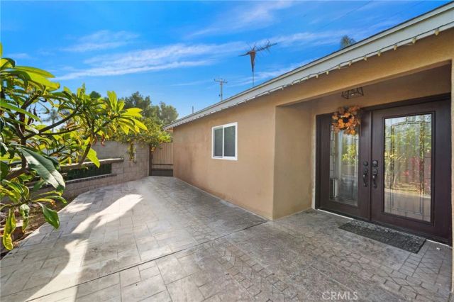 2206 E Martha, Orange, CA 92867