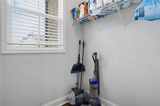 710 Bridgeview Drive, Canton, GA 30115