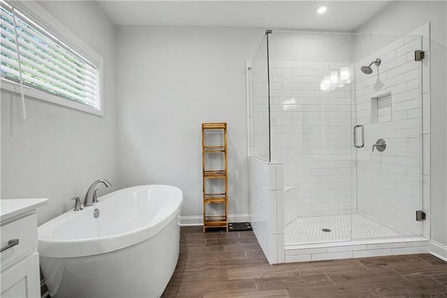 710 Bridgeview Drive, Canton, GA 30115