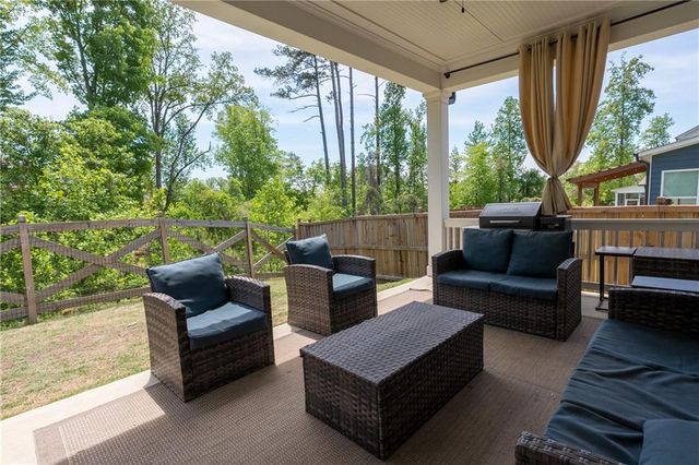 710 Bridgeview Drive, Canton, GA 30115