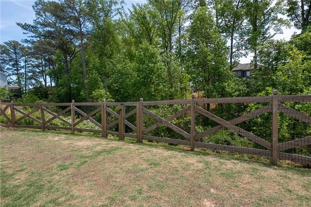 710 Bridgeview Drive, Canton, GA 30115