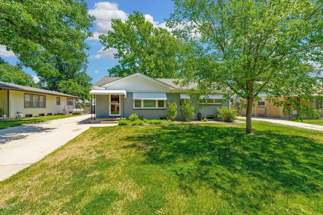 1932 N Sheridan St, Wichita, KS 67203