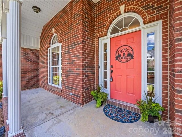 923 Gristmill Drive, Rock Hill, SC 29732