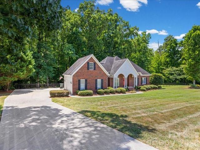 923 Gristmill Drive, Rock Hill, SC 29732
