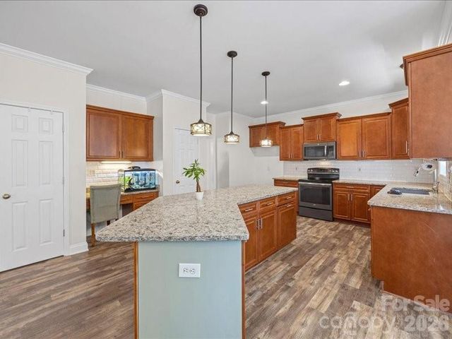 923 Gristmill Drive, Rock Hill, SC 29732
