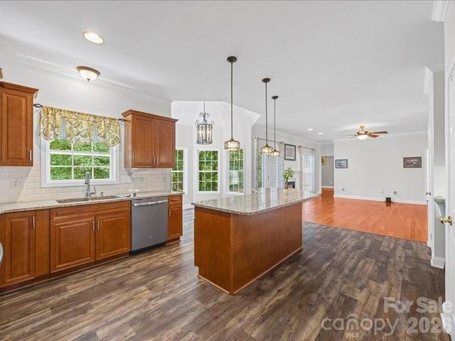 923 Gristmill Drive, Rock Hill, SC 29732