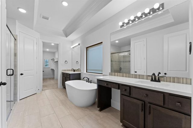 323 Calmato Woods Way, Conroe, TX 77318