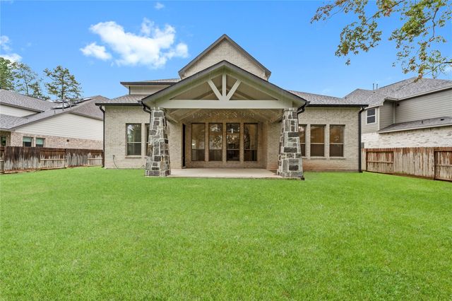 323 Calmato Woods Way, Conroe, TX 77318