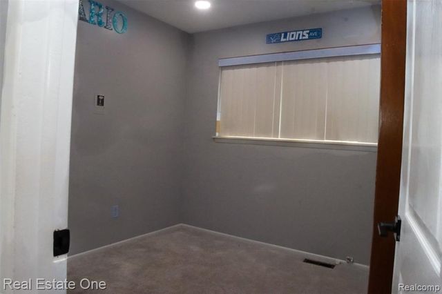 27820 Belanger Street, Roseville, MI 48066