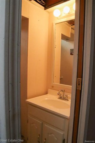 27820 Belanger Street, Roseville, MI 48066