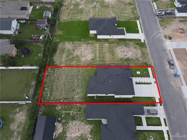 1307 S 9th Street, Alamo, TX 78516