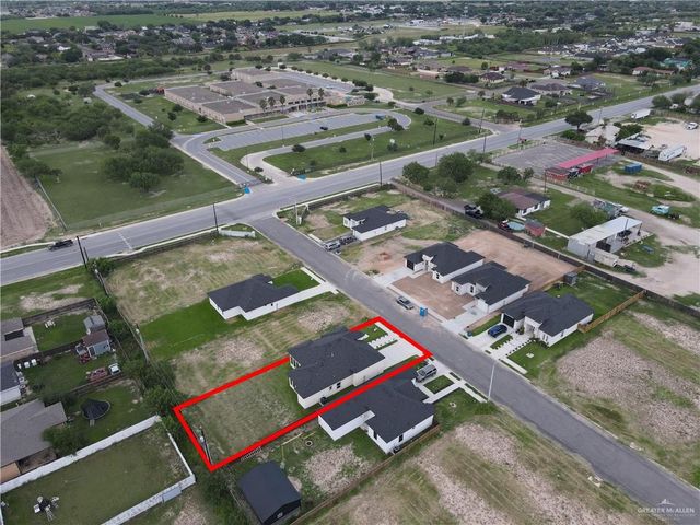 1307 S 9th Street, Alamo, TX 78516