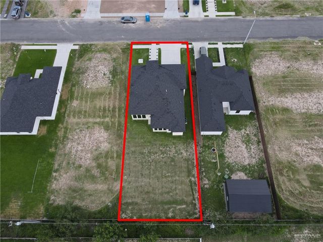 1307 S 9th Street, Alamo, TX 78516