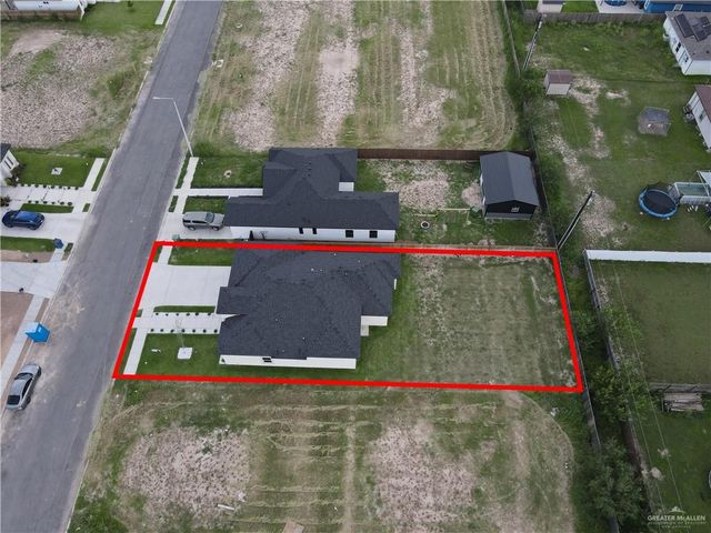1307 S 9th Street, Alamo, TX 78516