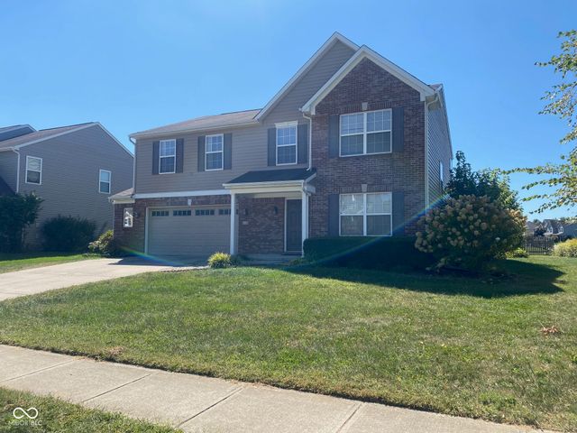 5415 Misthaven Lane, Greenwood, IN 46143