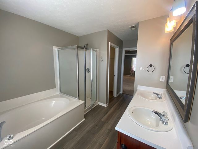 5415 Misthaven Lane, Greenwood, IN 46143