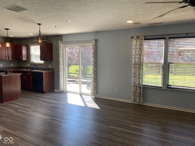 5415 Misthaven Lane, Greenwood, IN 46143